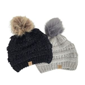 2-Piece D&Y David & Young Knitted Beanies Gray Black Soft Unisex